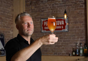 Tobias brouwt smakelijke craft bieren voor de momenten met de mensen die er toe doen, de kwaliteit van het bier wordt gecontroleerd